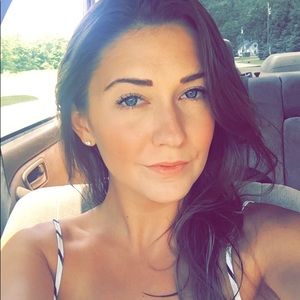 Meet your Posher, Kasey